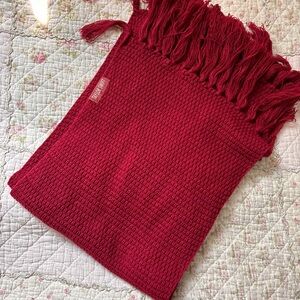 Taylor swift all to well red scarf